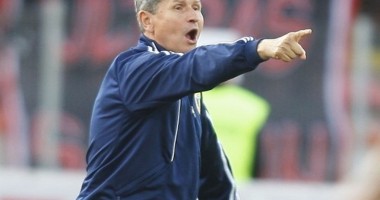 Stire din Sport : Fotbal: Gheorghe Mulțescu, noul antrenor al echipei Dinamo București