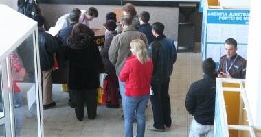 Stire din Social : Locuri de muncă. Vezi aici oferta pentru săptămâna aceasta