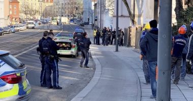 Stire din Actualitate : Focuri de armă la Munchen, nu departe de Centrul Vechi. Sunt doi morți