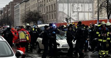 Stire din Actualitate : 15 răniţi după ce o maşină a intrat în oameni la Munchen, care urmează să găzduiască lideri din întreaga lume