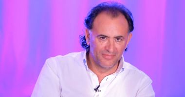 Stire din Politică-Administrație : Se pregătește de campanie? Mohammad Murad și-a cumpărat televiziune la malul mării