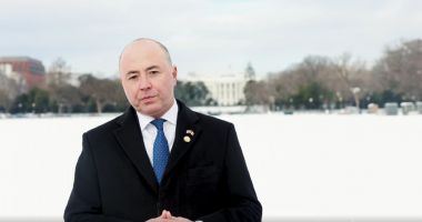 Stire din Actualitate : Ambasadorul României în SUA reacţionează la declaraţiile lui George Simion privind Visa Waiver