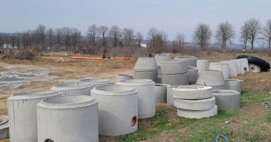 Stire din Politică-Administrație : Administraţia locală din oraşul Murfatlar a demarat proiectul de alimentare cu apă şi canalizare