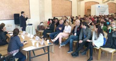 Stire din Politică-Administrație : Primăria Murfatlar, partener în proiectul "Femeile fac un pas în față!"