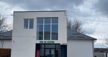 Primăria Murfatlar a găzduit un briefing în cadrul proiectului "Dezvoltarea și promovarea moștenirii comune" - 2