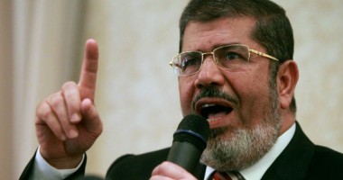 Stire din Actualitate : Președintele Egiptului, arestat la domiciliu