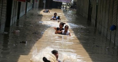 Stire din Actualitate : Tragedie în India! Două clădiri s-au prăbușit în timpul ploilor musonice