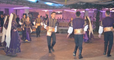 Galerie FOTO. Cum s-au distrat musulmanii în prima zi de Ramazan Bayram și ce invitați speciali au avut - 3