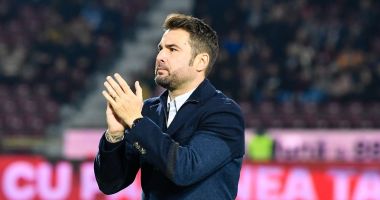 Stire din Sport : Adrian Mutu a demisionat de pe banca celor de la Petrolul Ploieşti