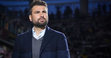 Stire din Sport : Adrian Mutu, la prezentarea oficială la CFR Cluj: „Sper să arăt tuturor de ce sunt în stare”