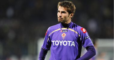 Stire din Sport : Fotbal: Adrian Mutu, instalat în funcția de antrenor principal al echiăei FC Rapid