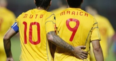 Stire din Sport : Fotbal / Becali vrea să-i aducă pe Marica și pe Mutu la Steaua