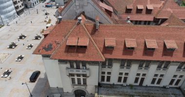 Cine îşi asumă riscul? „Muzeul de Istorie se poate vizita, dar cu mare atenţie!” - 7
