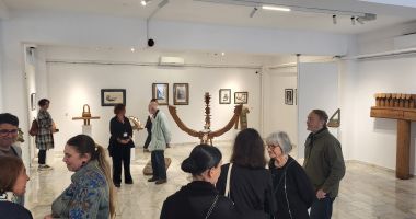 Stire din Cultură-Educație : Au fugit de gălăgia politică și au ales Noaptea Muzeelor! Constănțenii prețuiesc cultura