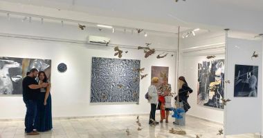 Stire din Cultură-Educație : 14 artiști contemporani expun într-o diversitate de medii artistice, la Muzeul de Artă