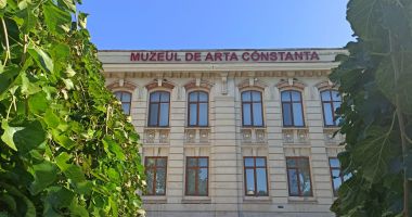 Stire din Cultură-Educație : Lista artiștilor admiși la Bienala Națională de Pictură Constanța 2025