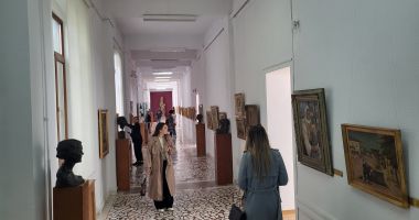 Au fugit de gălăgia politică și au ales Noaptea Muzeelor! Constănțenii prețuiesc cultura - 4