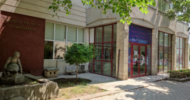 Stire din Cultură-Educație : Expoziția itinerantă „In memoriam Vasile Stoica (1889–1959) – diplomat român”, deschisă la Muzeul de Artă Constanța
