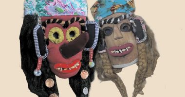 Stire din Cultură-Educație : Atmosfera sărbătorilor de iarnă, reconstituită la Muzeul de Artă Populară