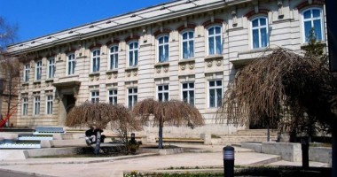 Stire din Cultură-Educație : Seară lirică la Muzeul de Artă