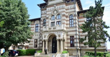 Stire din Cultură-Educație : Expoziție temporară la Muzeul de Artă Populară