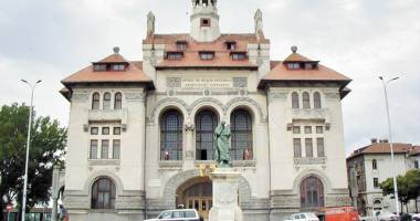 Stire din Cultură-Educație : S-a lansat "Dobrogea în Izvoare Cartografice Otomane (sec. XVI-XIX)", la Constanța