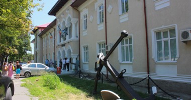 Stire din Cultură-Educație : Luna spiritualității marinărești, sărbătorită la Muzeul Marinei Române