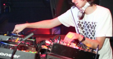 Stire din Diverse : Mamaia, capitala muzicii electronice