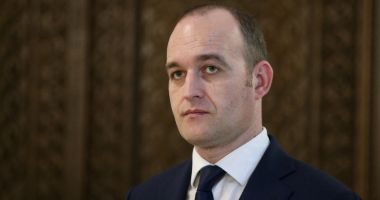 Stire din Economie : Persoanele fizice obligate să se înroleze în Spaţiul Privat Virtual