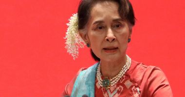 Stire din Actualitate : Fosta lideră din Myanmar, Aung San Suu Kyi, condamnată la încă şase ani de închisoare