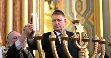Stire din Actualitate : Iohannis: Sărbătoarea Hanuka - dramatică, pe fundalul suferinţelor războiului din Israel