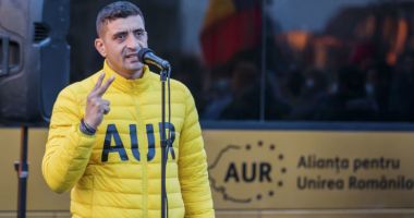 Stire din Politică-Administrație : George Simion: "AUR strânge semnături pentru suspendarea lui Iohannis"