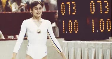 Stire din Actualitate : Costumul legendar al Nadiei Comăneci, readus la viață după 50 de ani