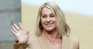 Stire din Sport : Nadia Comăneci se întoarce în locul natal la 50 de ani de la performanța din Montreal
