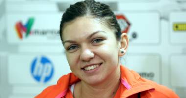 Stire din Sport : Nadia Comăneci, Simona Halep și Gică Hagi, cei mai apreciați sportivi români