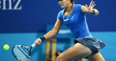 Stire din Sport : Tenis / Na Li a fost eliminată în turul trei la Wimbledon