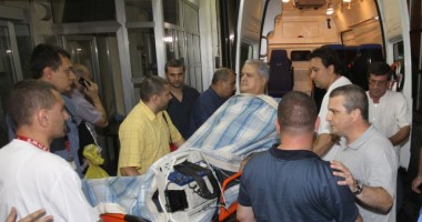 Stire din Politică-Administrație : Raport IML: Adrian Năstase s-a împușcat, iar rănile au fost superficiale