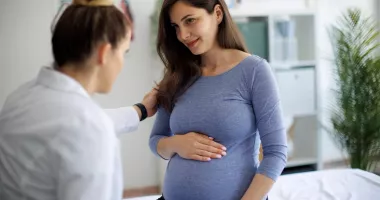 Cum sunt gestionate nașterile premature în sarcinile cu risc