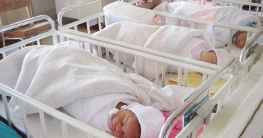 Ajutor de 400 de Euro pentru anumite categorii de mame