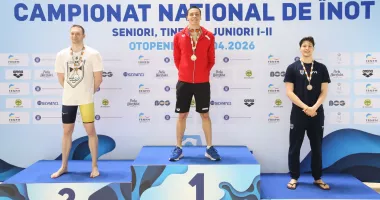Stire din Sport : Patrick Dinu şi Eric Andrieş, în „siajul“ lui David Popovici, la Naționalele de natație