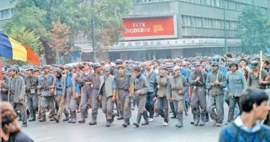 Stire din Eveniment : Începe procesul în dosarul Mineriada 13-15 iunie 1990. Dezbaterile nu sunt publice