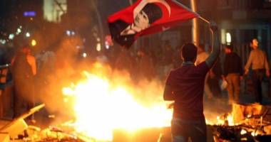 Stire din Actualitate : Turcia: Trei persoane au fost ucise în confruntări între rebeli și kurzi