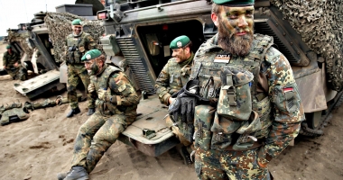 Stire din Eveniment : NOBLE JUMP. Peste 4.000 de militari NATO participă la exercițiul multinațional