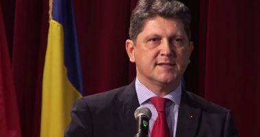 Stire din Actualitate : România are noi ambasadori la UE și NATO