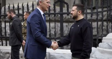 Stire din Actualitate : Stoltenberg, vizită surpriză la Kiev