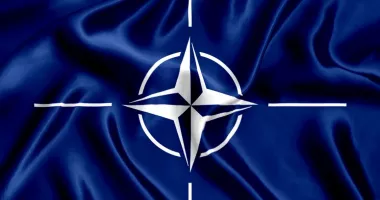 Stire din Actualitate : Reacția NATO după prăbușirea unei drone în Galați. Secretarul General este în contact cu autoritățile române