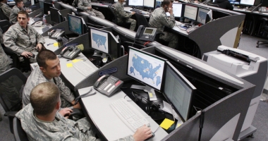 Stire din Actualitate : NATO își întărește apărarea cibernetică