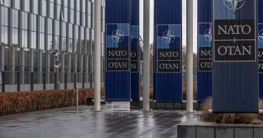O stagiară la NATO, de origine chineză, a fost arestată pentru spionaj