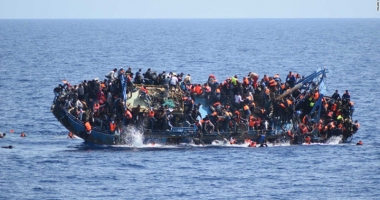 Stire din Actualitate : Naufragiu în Mediterana. Cel puțin opt morți