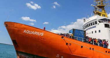Stire din Actualitate : Nava umanitară Aquarius, probleme cu justiția italiană